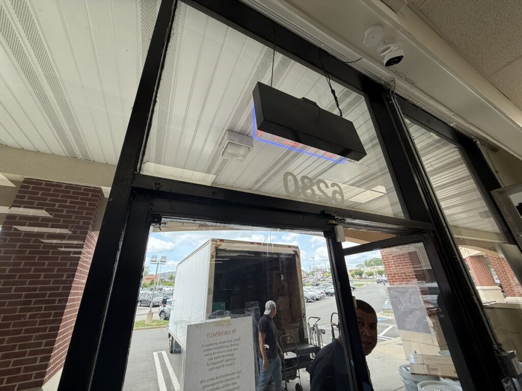 Commercial Door Repair - door closer