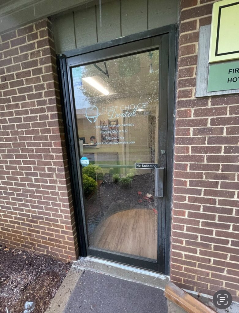 Commercial Door Repair for Entry door
